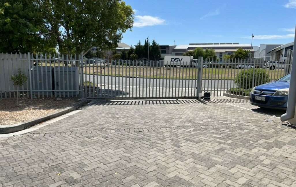 Airport Business Park, Airport Industria