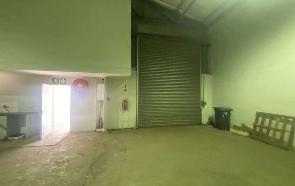 Airport Business Park, Airport Industria