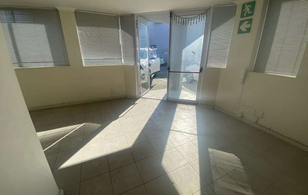 Airport Business Park, Airport Industria
